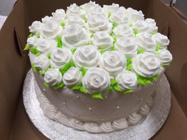 Miss Shirley's Bakery wedding cake